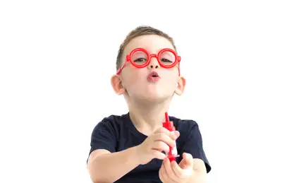 Сказка о том, как Илюша перестал бояться делать уколы